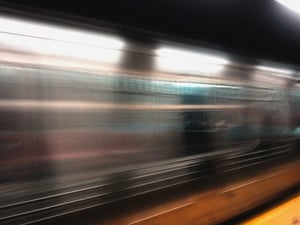 bg_movingfast