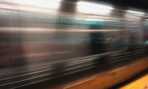 bg_movingfast_crop_20